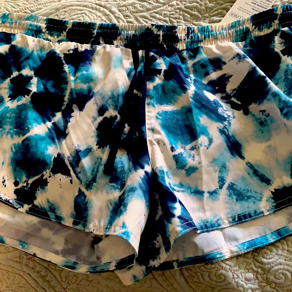 NWT Womans shorts